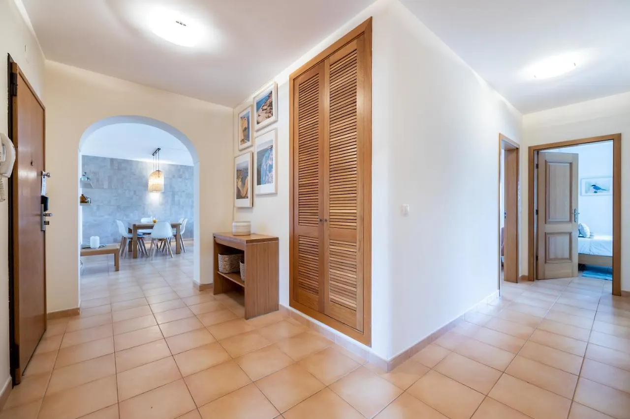 Aum Praia Da Luz Resort Apartment