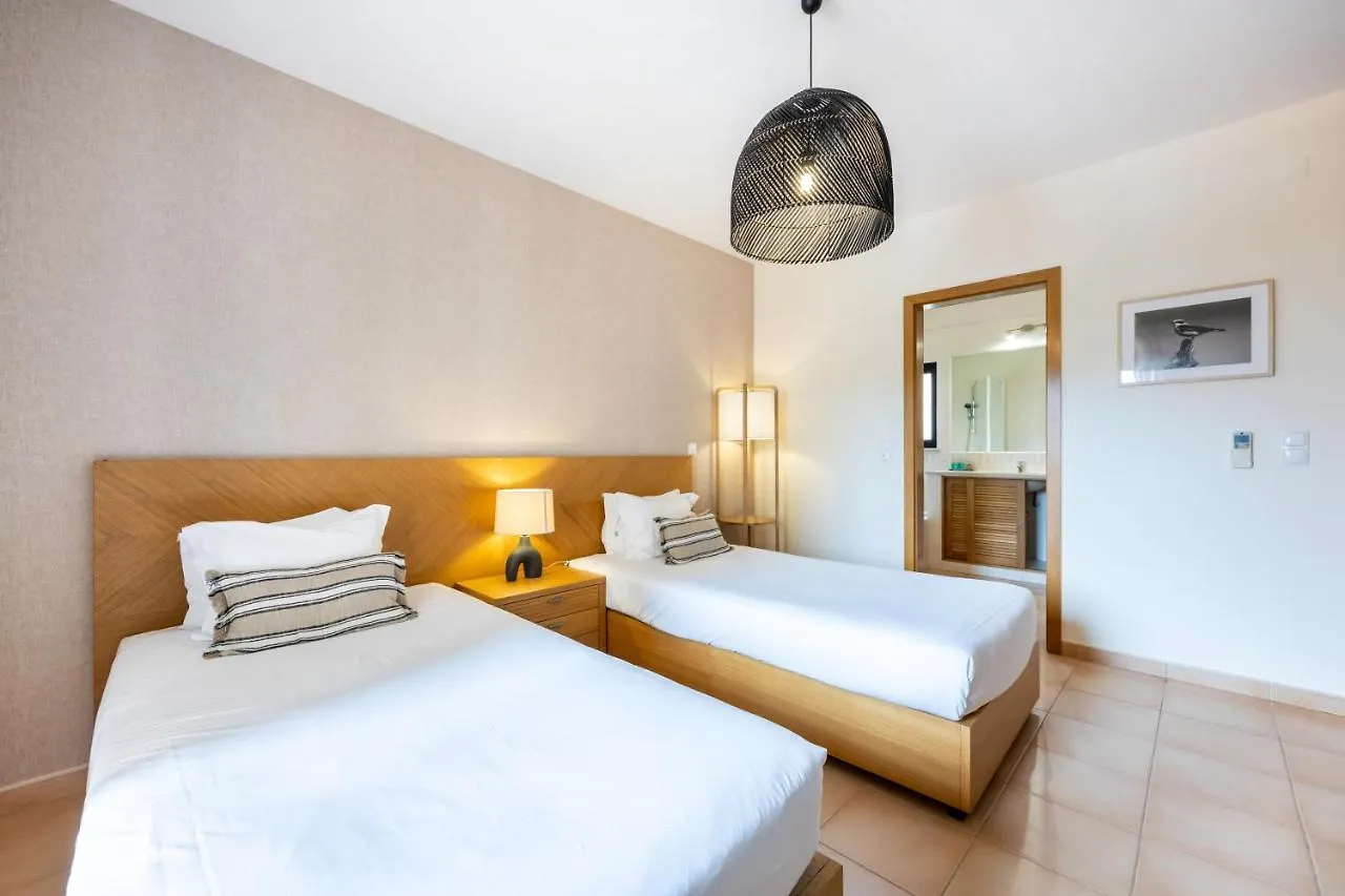 Aum Praia Da Luz Resort Apartment