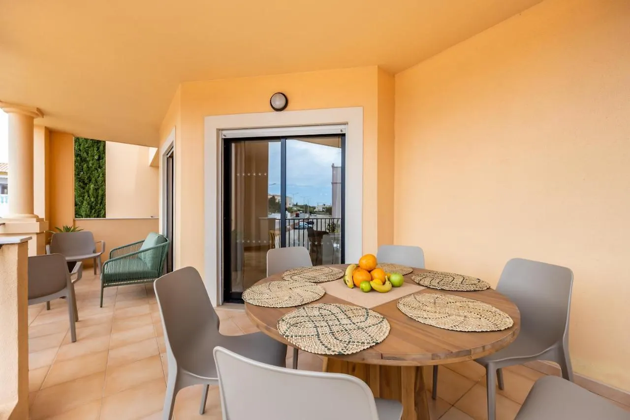 Aum Praia Da Luz Resort Apartment