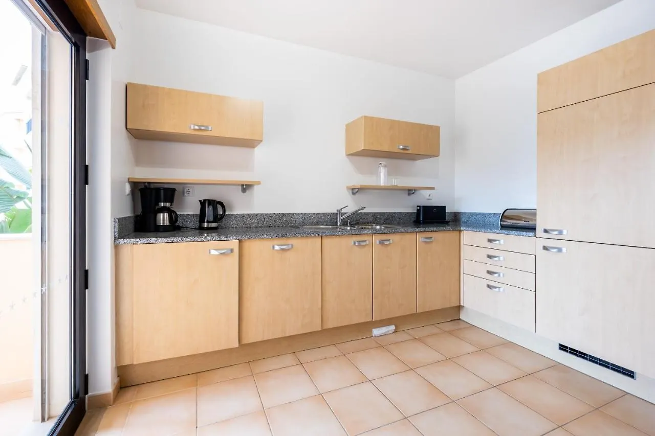 Aum Praia Da Luz Resort Apartment