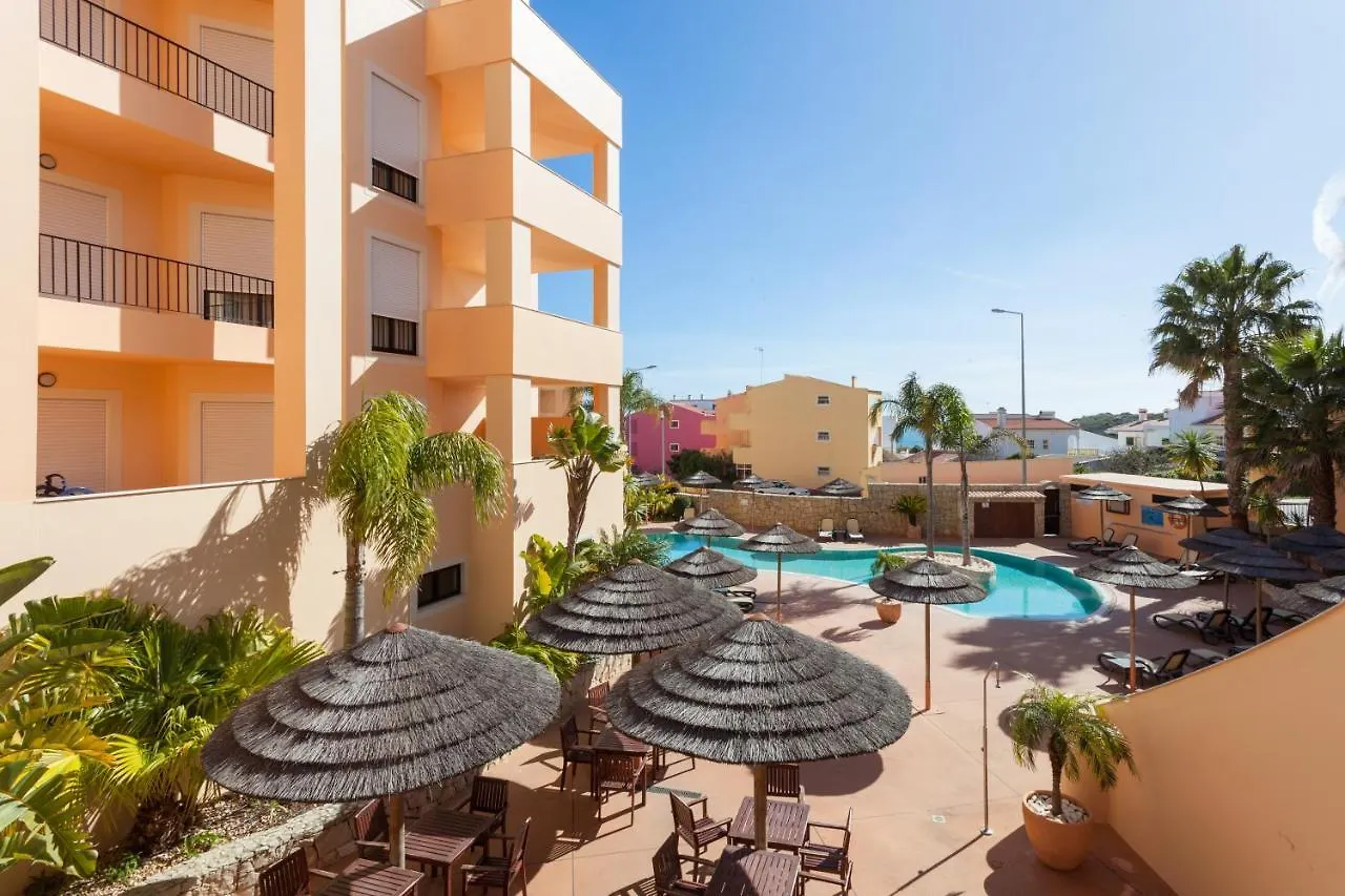 Aum Praia Da Luz Resort Apartment